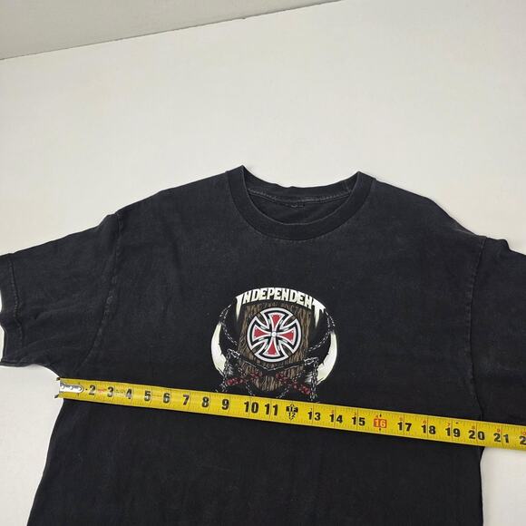 Vintage Independent Shirt Mens Medium Black Chris Haslam Skateboarding Tee Faded - Picture 6 of 10